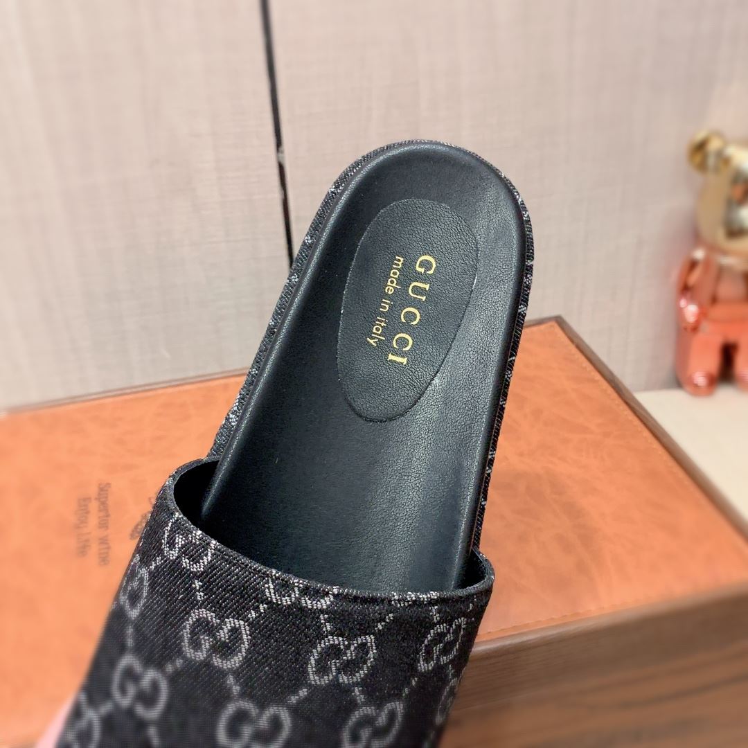 Gucci Slippers